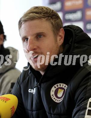 Fussball Bundesliga. Training.  SK Austria Klagenfurt.  Martin Hinteregger. Klagenfurt, am 26.11.2024.
Foto: Kuess
---
pressefotos, pressefotografie, kuess, qs, qspictures, sport, bild, bilder, bilddatenbank