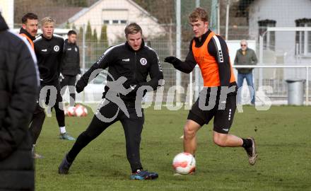 Fussball Bundesliga. Training SK Austria Klagenfurt. Martin Hinteregger, Nicolas Binder. Klagenfurt, am 26.11.2024.
Foto: Kuess
---
pressefotos, pressefotografie, kuess, qs, qspictures, sport, bild, bilder, bilddatenbank