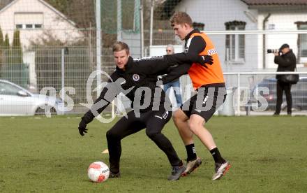 Fussball Bundesliga. Training SK Austria Klagenfurt. Martin Hinteregger, Nicolas Binder. Klagenfurt, am 26.11.2024.
Foto: Kuess
---
pressefotos, pressefotografie, kuess, qs, qspictures, sport, bild, bilder, bilddatenbank