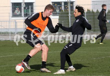 Fussball Bundesliga. Training.  SK Austria Klagenfurt.  Nicolas Binder, Simon Straudi. Klagenfurt, am 26.11.2024.
Foto: Kuess
---
pressefotos, pressefotografie, kuess, qs, qspictures, sport, bild, bilder, bilddatenbank