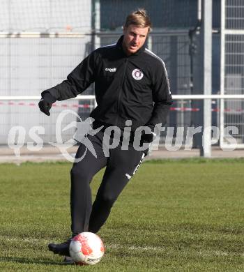 Fussball Bundesliga. Training.  SK Austria Klagenfurt.  Martin Hinteregger. Klagenfurt, am 26.11.2024.
Foto: Kuess
---
pressefotos, pressefotografie, kuess, qs, qspictures, sport, bild, bilder, bilddatenbank