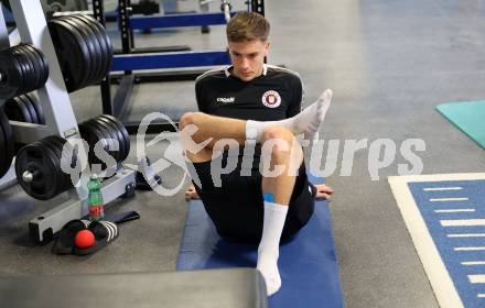 Fussball Bundesliga. Training.  SK Austria Klagenfurt.  Laurenz Dehl. Klagenfurt, am 28.11.2024.
Foto: Kuess
---
pressefotos, pressefotografie, kuess, qs, qspictures, sport, bild, bilder, bilddatenbank