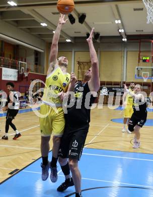 Basketball 2. Liga 2024/2025. Grunddurchgang 10. Runde.  Woerthersee Piraten gegen Mattersburg Rocks.  Andreas Nuck  (Woerthersee Piraten),   Corey Hallett (Mattersburg). Klagenfurt, am 30.11.2024.
Foto: Kuess


---
pressefotos, pressefotografie, kuess, qs, qspictures, sport, bild, bilder, bilddatenbank