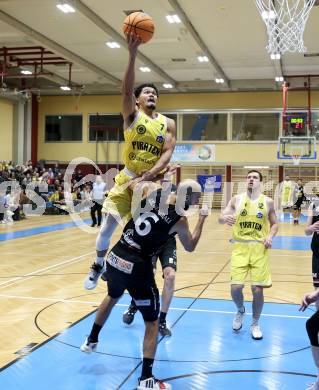 Basketball 2. Liga 2024/2025. Grunddurchgang 10. Runde.  Woerthersee Piraten gegen Mattersburg Rocks. Marcus Holyfield   (Woerthersee Piraten),  Dominik Alturban (Mattersburg). Klagenfurt, am 30.11.2024.
Foto: Kuess


---
pressefotos, pressefotografie, kuess, qs, qspictures, sport, bild, bilder, bilddatenbank