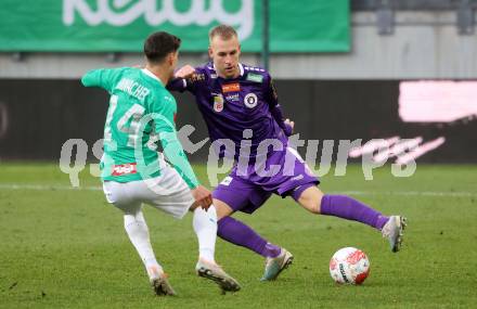 Fussball Bundesliga.  Austria Klagenfurt gegen WSG Tirol.  Florian Jaritz, (Austria Klagenfurt), Alexander Rancher   (WSG Tirol). Klagenfurt, am 1.12.2024.
Foto: Kuess
www.qspictures.net
---
pressefotos, pressefotografie, kuess, qs, qspictures, sport, bild, bilder, bilddatenbank