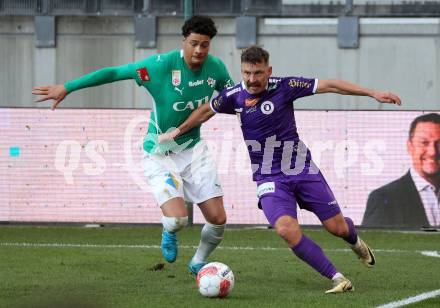 Fussball Bundesliga.  Austria Klagenfurt gegen WSG Tirol.  Christopher Wernitznig,(Austria Klagenfurt),   Jonas Benjamin Chimezie David  (WSG Tirol). Klagenfurt, am 1.12.2024.
Foto: Kuess
www.qspictures.net
---
pressefotos, pressefotografie, kuess, qs, qspictures, sport, bild, bilder, bilddatenbank