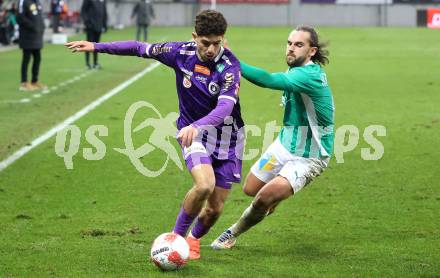 Fussball Bundesliga. SK  Austria Klagenfurt gegen WSG Tirol. Ben Bobzien (Klagenfurt), Lukas Sulzbacher (Tirol). Klagenfurt, am 1.12.2024.
Foto: Kuess
---
pressefotos, pressefotografie, kuess, qs, qspictures, sport, bild, bilder, bilddatenbank