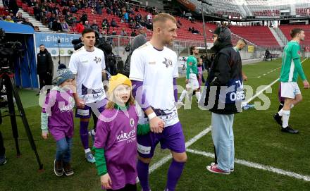 Fussball Bundesliga. SK  Austria Klagenfurt gegen WSG Tirol. Florian Jaritz, David Toshevski (Klagenfurt). Klagenfurt, am 1.12.2024.
Foto: Kuess
---
pressefotos, pressefotografie, kuess, qs, qspictures, sport, bild, bilder, bilddatenbank