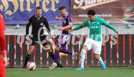 Fussball Bundesliga. SK  Austria Klagenfurt gegen WSG Tirol. Christopher Wernitznig (Klagenfurt), Jonas Benjmain Chimezie David (Tirol). Klagenfurt, am 1.12.2024.
Foto: Kuess
---
pressefotos, pressefotografie, kuess, qs, qspictures, sport, bild, bilder, bilddatenbank