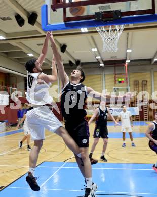 Basketball 2. Liga 2024/2025. Grunddurchgang 12. Runde.  KOS Celovec gegen Vienna United.   Veljko Dena (KOS Celovec),   Mathias Mailath-Pokorny (Vienna United). Klagenfurt, am 14.12.2024.
Foto: Kuess


---
pressefotos, pressefotografie, kuess, qs, qspictures, sport, bild, bilder, bilddatenbank