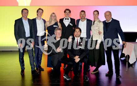 Nacht des Sports. Sportlergala. Werner Pullnig, Lukas Pullnig, Hannah Ladinig, Stephan Pacher, Stefan Weitensfelder, Barbara Pirker-Praschnig, Robert Kropiunik, Arno Arthofer, .  Villach, am 21.12.2024.
Foto: Kuess
www.qspictures.net
---
pressefotos, pressefotografie, kuess, qs, qspictures, sport, bild, bilder, bilddatenbank