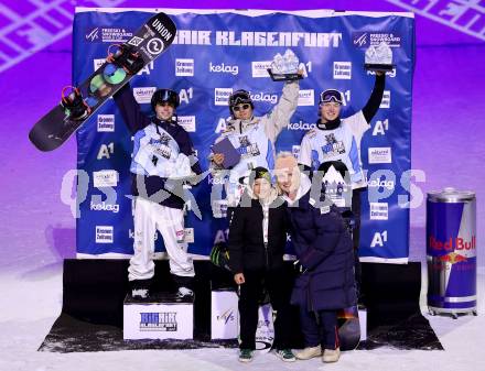 Freeski. Big Air. Ian Matteoli (ITA), Taiga Hasegawa (JPN), Oyvind Kirkâs (NOR), Roswitha Stadlober.. Klagenfurt, am 5.1.2025.
Foto: Kuess
---
pressefotos, pressefotografie, kuess, qs, qspictures, sport, bild, bilder, bilddatenbank