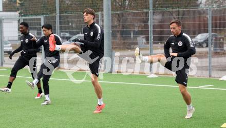 Fussball Bundesliga. Training SK Austria Klagenfurt. Tobias Koch, Matteo Kitz. Klagenfurt, am 7.1.2025.
Foto: Kuess
---
pressefotos, pressefotografie, kuess, qs, qspictures, sport, bild, bilder, bilddatenbank