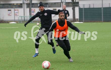 Fussball Bundesliga. Training SK Austria Klagenfurt. Keanan Bennetts, Philipp Wydra. Klagenfurt, am 7.1.2025.
Foto: Kuess
---
pressefotos, pressefotografie, kuess, qs, qspictures, sport, bild, bilder, bilddatenbank