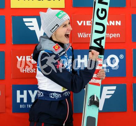 Schin Nordisch. Schispringen. Weltcup. Eva Pinkelnig (AUT). Villach, Alpenarena, am 6.1.2025.
Foto: Kuess
---
pressefotos, pressefotografie, kuess, qs, qspictures, sport, bild, bilder, bilddatenbank