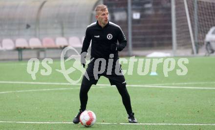 Fussball Bundesliga. Training SK Austria Klagenfurt. Christopher Cvetko. Klagenfurt, am 7.1.2025.
Foto: Kuess
---
pressefotos, pressefotografie, kuess, qs, qspictures, sport, bild, bilder, bilddatenbank