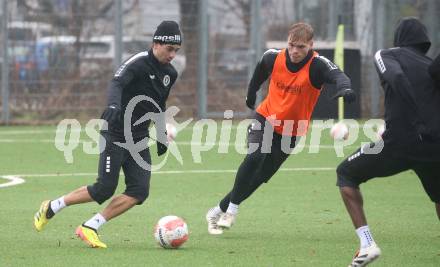 Fussball Bundesliga. Training SK Austria Klagenfurt. Benn Bobzien, Jonas Kuehn. Klagenfurt, am 7.1.2025.
Foto: Kuess
---
pressefotos, pressefotografie, kuess, qs, qspictures, sport, bild, bilder, bilddatenbank