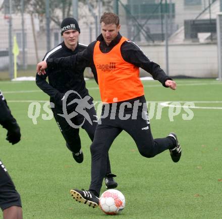 Fussball Bundesliga. Training SK Austria Klagenfurt. Martin Hinteregger. Klagenfurt, am 7.1.2025.
Foto: Kuess
---
pressefotos, pressefotografie, kuess, qs, qspictures, sport, bild, bilder, bilddatenbank