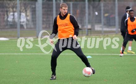 Fussball Bundesliga. Training SK Austria Klagenfurt. Martin Hinteregger. Klagenfurt, am 7.1.2025.
Foto: Kuess
---
pressefotos, pressefotografie, kuess, qs, qspictures, sport, bild, bilder, bilddatenbank