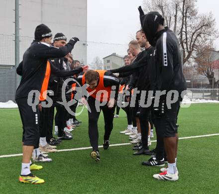 Fussball Bundesliga. Training SK Austria Klagenfurt. Martin Hinteregger.. Klagenfurt, am 7.1.2025.
Foto: Kuess
---
pressefotos, pressefotografie, kuess, qs, qspictures, sport, bild, bilder, bilddatenbank