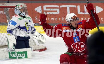 Eishockey ICE Bundesliga. KAC gegen VSV. Torjubel Simeon Schwinger (KAC). Klagenfurt, am 8.1.2024.
Foto: Kuess
---
pressefotos, pressefotografie, kuess, qs, qspictures, sport, bild, bilder, bilddatenbank