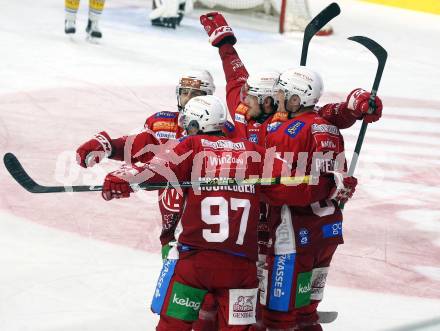 Eishockey ICE Bundesliga. KAC gegen VSV. Torjubel Simeon Schwinger, Maximilian Preiml, Fabian Hochegger (KAC). Klagenfurt, am 8.1.2024.
Foto: Kuess
---
pressefotos, pressefotografie, kuess, qs, qspictures, sport, bild, bilder, bilddatenbank