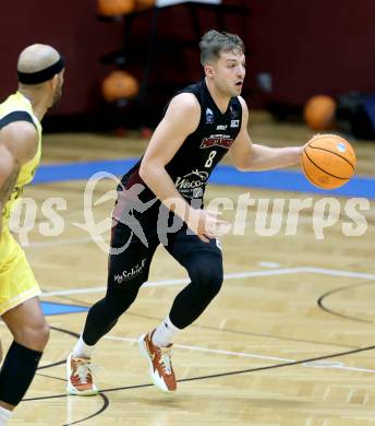 Basketball 2. Liga 2024/2025. Grunddurchgang 14. Runde.  Woerthersee Piraten gegen Mistelbach Mustangs. Jan Kozina   (Mistelbach Mustangs). Klagenfurt, am 11.1.2025.
Foto: Kuess


---
pressefotos, pressefotografie, kuess, qs, qspictures, sport, bild, bilder, bilddatenbank