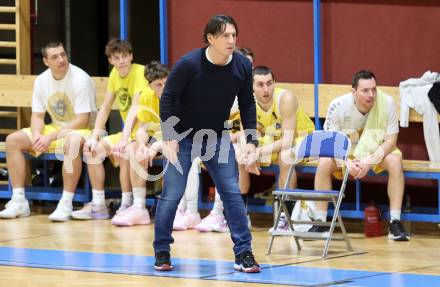 Basketball 2. Liga 2024/2025. Grunddurchgang 14. Runde.  Woerthersee Piraten gegen Mistelbach Mustangs.  Trainer Andreas Kuttnig  (Piraten),  Klagenfurt, am 11.1.2025.
Foto: Kuess


---
pressefotos, pressefotografie, kuess, qs, qspictures, sport, bild, bilder, bilddatenbank