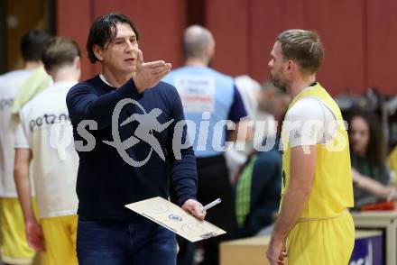 Basketball 2. Liga 2024/2025. Grunddurchgang 14. Runde.  Woerthersee Piraten gegen Mistelbach Mustangs.   Trainer Andreas Kuttnig,  (Piraten), Klagenfurt, am 11.1.2025.
Foto: Kuess


---
pressefotos, pressefotografie, kuess, qs, qspictures, sport, bild, bilder, bilddatenbank