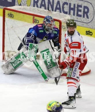 Eishockey ICE Bundesliga. VSV gegen HCB SÃ¼dtirol Alperia.   Joe Cannata  (VSV),  Michael Halmo (Bozen). Villach, am 12.1.2025
Foto: Kuess
---
pressefotos, pressefotografie, kuess, qs, qspictures, sport, bild, bilder, bilddatenbank