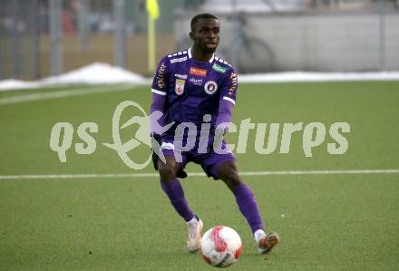 Fussball Bundesliga. Testspiel. SK Austria Klagenfurt gegen Sirnitz. Solomon Bonnah (Austria Klagenfurt). Klagenfurt, am 14,1.2025.
Foto: Kuess
---
pressefotos, pressefotografie, kuess, qs, qspictures, sport, bild, bilder, bilddatenbank