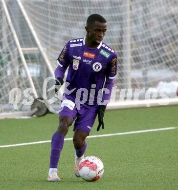 Fussball Bundesliga. Testspiel. SK Austria Klagenfurt gegen Sirnitz. Solomon Bonnah (Austria Klagenfurt). Klagenfurt, am 14,1.2025.
Foto: Kuess
---
pressefotos, pressefotografie, kuess, qs, qspictures, sport, bild, bilder, bilddatenbank