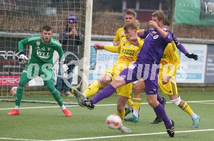 Fussball Bundesliga. Testspiel. SK Austria Klagenfurt gegen Lafnitz. Martin Hinteregger (Austria Klagenfurt), Florian Freissegger (Lafnitz). Klagenfurt, am 31,1.2025.
Foto: Kuess
---
pressefotos, pressefotografie, kuess, qs, qspictures, sport, bild, bilder, bilddatenbank