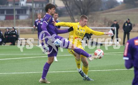 Fussball Bundesliga. Testspiel. SK Austria Klagenfurt gegen Lafnitz. Thorsten Mahrer (Austria Klagenfurt), Zvonimir Plavcic (Lafnitz). Klagenfurt, am 31,1.2025.
Foto: Kuess
---
pressefotos, pressefotografie, kuess, qs, qspictures, sport, bild, bilder, bilddatenbank