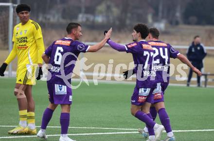 Fussball Bundesliga. Testspiel. SK Austria Klagenfurt gegen Lafnitz.  Torjubel Tobias Koch, Benn Bobzien (Austria Klagenfurt). Klagenfurt, am 31,1.2025.
Foto: Kuess
---
pressefotos, pressefotografie, kuess, qs, qspictures, sport, bild, bilder, bilddatenbank