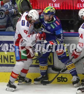 Eishockey ICE Bundesliga. VSV gegen KAC. Thomas Vallant (VSV), Fabian Hochegger (KAC). Villach, am 2.2..2025
Foto: Kuess
---
pressefotos, pressefotografie, kuess, qs, qspictures, sport, bild, bilder, bilddatenbank