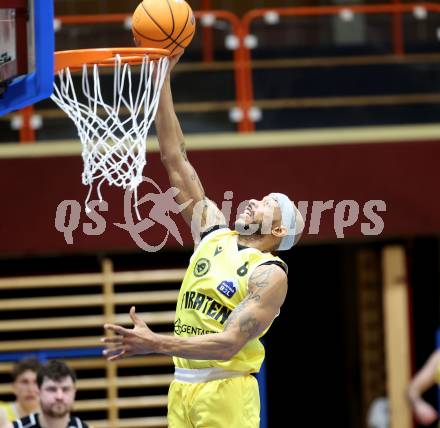 Basketball 2. Liga 2024/2025. Grunddurchgang 18. Runde.  Woerthersee Piraten gegen Union Deutsch Wagram Alligators.  Shawn L. Ray  (Piraten, Klagenfurt, am 8.2.2025.
Foto: Kuess


---
pressefotos, pressefotografie, kuess, qs, qspictures, sport, bild, bilder, bilddatenbank