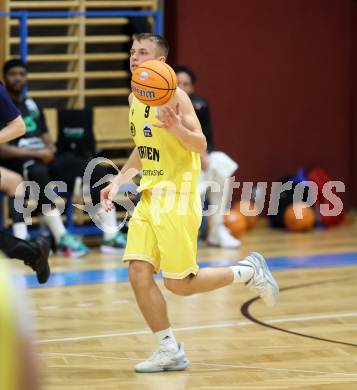 Basketball 2. Liga 2024/2025. Grunddurchgang 18. Runde.  Woerthersee Piraten gegen Union Deutsch Wagram Alligators.  Elvis Keric  (Piraten),   Klagenfurt, am 8.2.2025.
Foto: Kuess


---
pressefotos, pressefotografie, kuess, qs, qspictures, sport, bild, bilder, bilddatenbank