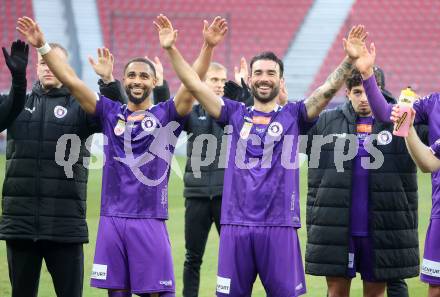 Fussball Bundesliga. SK Austria Klagenfurt gegen Red Bull Salzburg. Jubel Keanan Bennetts, Kosmas Gkezos (Austria Klagenfurt). Klagenfurt, am 9.2.2025.
Foto: Kuess
www.qspictures.net
---
pressefotos, pressefotografie, kuess, qs, qspictures, sport, bild, bilder, bilddatenbank