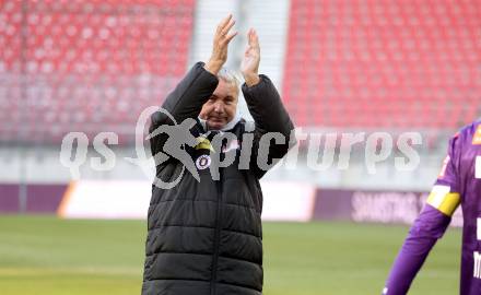 Fussball Bundesliga. SK Austria Klagenfurt gegen Red Bull Salzburg. Trainer Peter Pacult (Austria Klagenfurt). Klagenfurt, am 9.2.2025.
Foto: Kuess
www.qspictures.net
---
pressefotos, pressefotografie, kuess, qs, qspictures, sport, bild, bilder, bilddatenbank