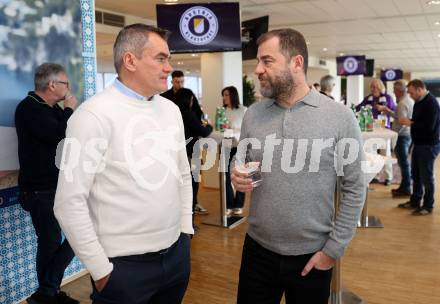 Fussball Bundesliga. SK Austria Klagenfurt gegen Red Bull Salzburg. Kick Off. Robert Micheu (PrÃ¤sident SK Austria Klagenfurt), Zeljko Karajica. Klagenfurt, am 9.2.2025.
Foto: Kuess
www.qspictures.net
---
pressefotos, pressefotografie, kuess, qs, qspictures, sport, bild, bilder, bilddatenbank