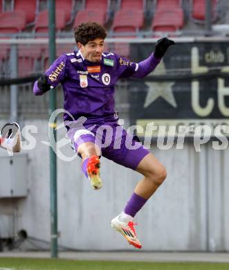 Fussball Bundesliga. SK Austria Klagenfurt gegen Red Bull Salzburg. Ben Bobzien( Austria Klagenfurt), Klagenfurt, am 9.2.2025.
Foto: Kuess
www.qspictures.net
---
pressefotos, pressefotografie, kuess, qs, qspictures, sport, bild, bilder, bilddatenbank