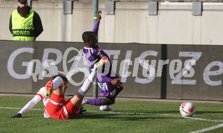 Fussball Bundesliga. SK Austria Klagenfurt gegen Red Bull Salzburg. Solomon Bonnah ( Austria Klagenfurt), Nicolas Capaldo (Salzburg). Klagenfurt, am 9.2.2025.
Foto: Kuess
www.qspictures.net
---
pressefotos, pressefotografie, kuess, qs, qspictures, sport, bild, bilder, bilddatenbank