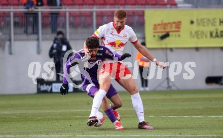 Fussball Bundesliga. SK Austria Klagenfurt gegen Red Bull Salzburg. Ben Bobzien ( Austria Klagenfurt), Maximiliano Caufriez (Salzburg). Klagenfurt, am 9.2.2025.
Foto: Kuess
www.qspictures.net
---
pressefotos, pressefotografie, kuess, qs, qspictures, sport, bild, bilder, bilddatenbank