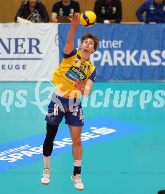 Volleyball. Cupfinale. SK Aich/Dob gegen Hypo Tirol Volleyballteam.   Jakub Klajmon (Aich/Dob). Bleiburg, 16.2.2025.
Foto: Kuess
---
pressefotos, pressefotografie, kuess, qs, qspictures, sport, bild, bilder, bilddatenbank