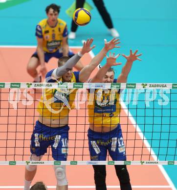 Volleyball. Cupfinale. SK Aich/Dob gegen Hypo Tirol Volleyballteam. Jekabs Dzenis, Noel Simon Jakob Krassnig  (Aich/Dob). Bleiburg, 16.2.2025.
Foto: Kuess
---
pressefotos, pressefotografie, kuess, qs, qspictures, sport, bild, bilder, bilddatenbank