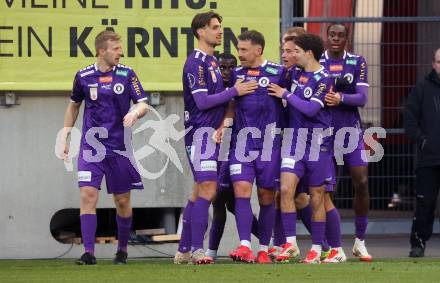 Fussball Bundesliga. SK Austria Klagenfurt gegen GAK. Torjubel Thorsten Mahrer Christopher Wernitznig, Ben Bobzien, Martin Hinteregger, Christopher Cvetko (Klagenfurt),. Klagenfurt, am 22.2.2025.
Foto: Kuess
---
pressefotos, pressefotografie, kuess, qs, qspictures, sport, bild, bilder, bilddatenbank