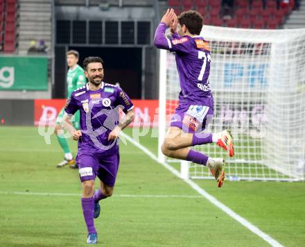 Fussball Bundesliga. SK Austria Klagenfurt gegen GAK. Torjubel  Kosmas Gkezos, Ben Bobzien  (Klagenfurt). Klagenfurt, am 22.2.2025.
Foto: Kuess
---
pressefotos, pressefotografie, kuess, qs, qspictures, sport, bild, bilder, bilddatenbank