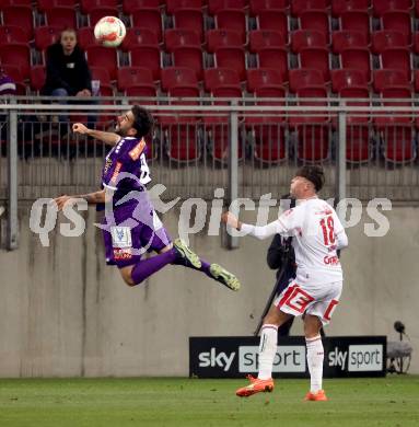 Fussball Bundesliga. SK Austria Klagenfurt gegen GAK. Kosmas Gkezos  (Klagenfurt), Zeleny Jano  (GAK). Klagenfurt, am 22.2.2025.
Foto: Kuess
---
pressefotos, pressefotografie, kuess, qs, qspictures, sport, bild, bilder, bilddatenbank