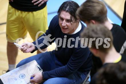 Basketball 2. Liga 2024/2025. Playoffs. SF2.   Woerthersee Piraten gegen RAIDERS Tirol    Trainer Andreas Kuttnig (Piraten),   Klagenfurt, am 4.5.2025.
Foto: Kuess


---
pressefotos, pressefotografie, kuess, qs, qspictures, sport, bild, bilder, bilddatenbank